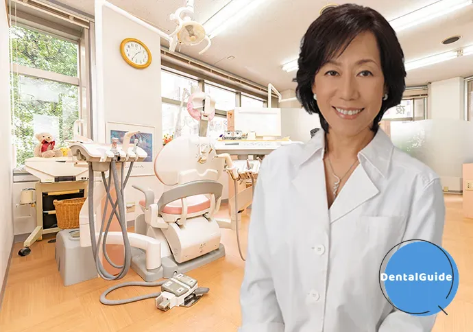 アヤデンタルオフィスの歯科医師の文万里先生