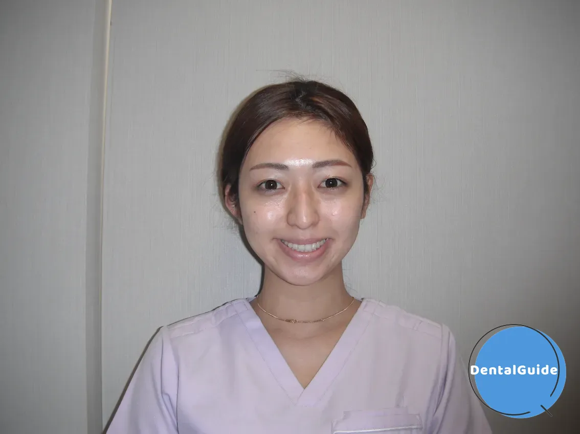 銀座青山You矯正歯科　渋谷医院の歯科医師の上里先生